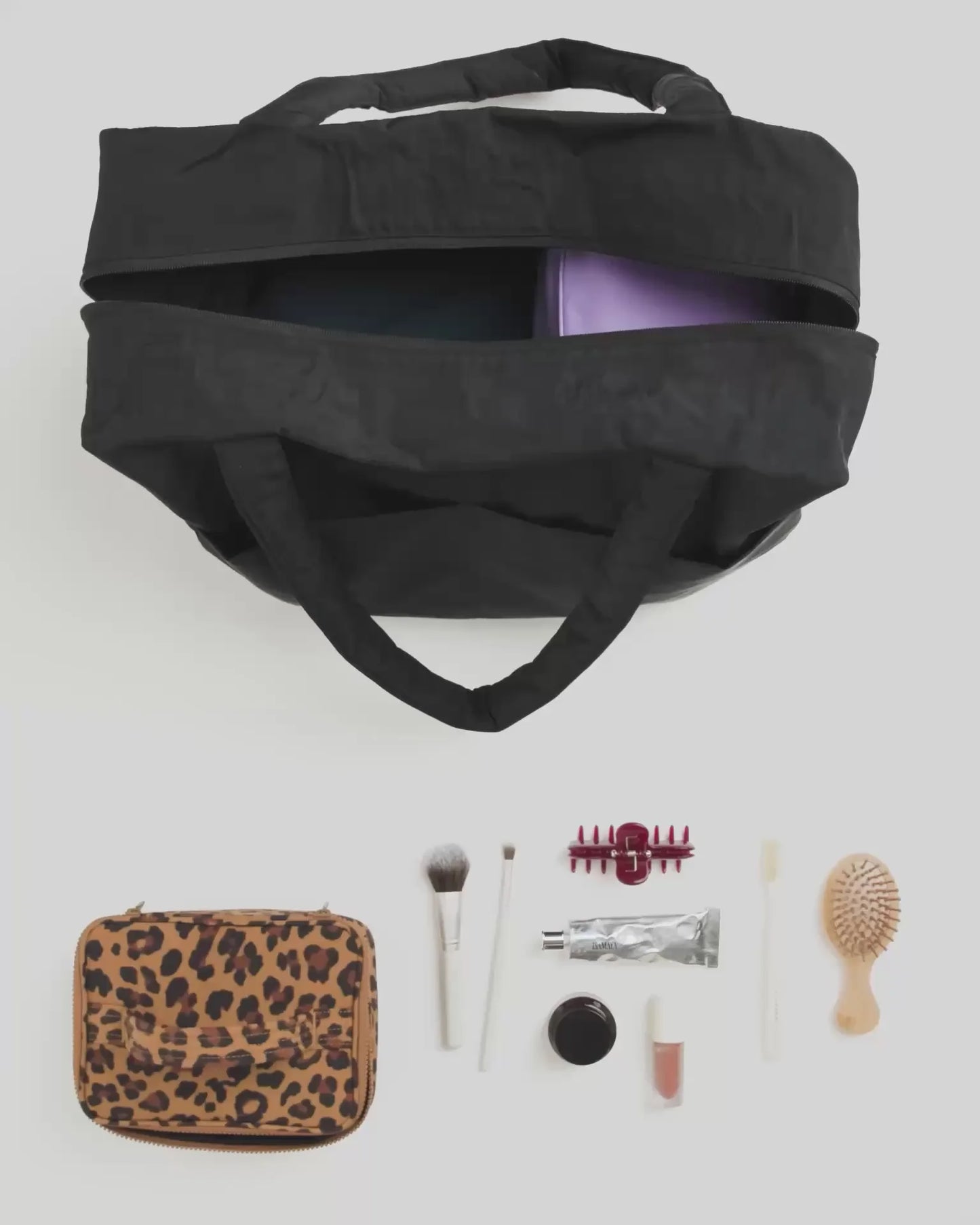 SMALL COSMETIC CASE - US 5534