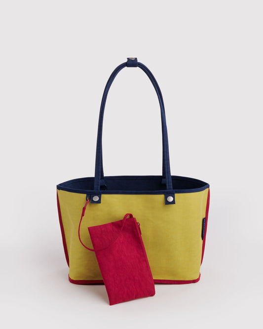 MEDIUM NYLON REVERSIBLE TOTE - US 9328