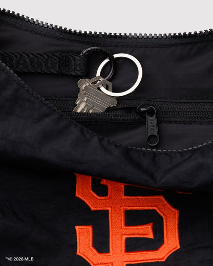 MEDIUM NYLON CRESCENT BAG - US 0972