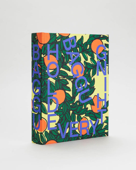HOLD EVERYTHING: 15 YEARS OF BAGGU - US 0473