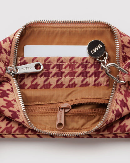 NYLON POCHETTE - US 4681