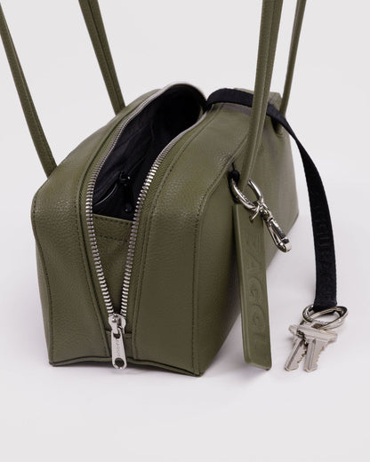SMALL RECYCLED LEATHER BOWLER BAG - US 3718